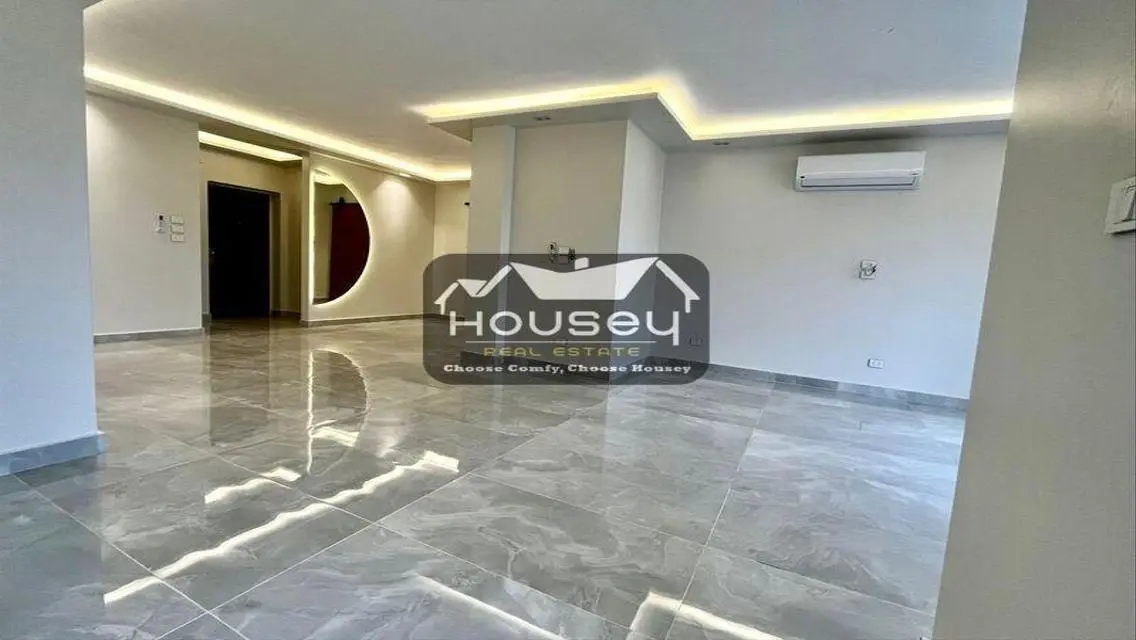 1st hand - Apt.- High End Finishes- Mountain view