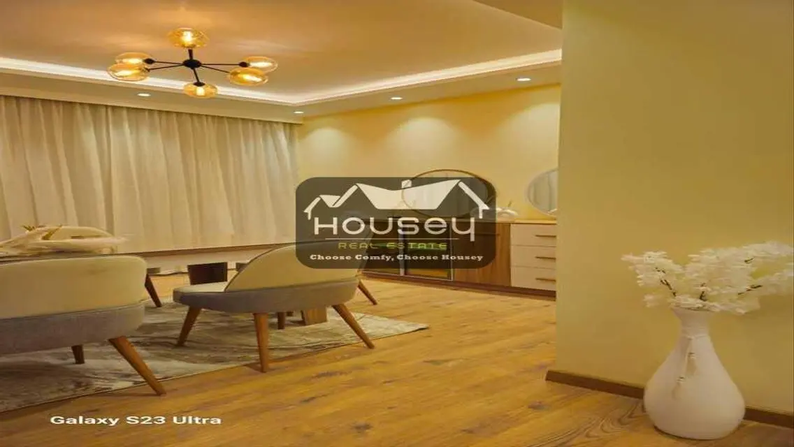 1st residence - Fully-furnished - Modern -Apt. for Rent - Eastown