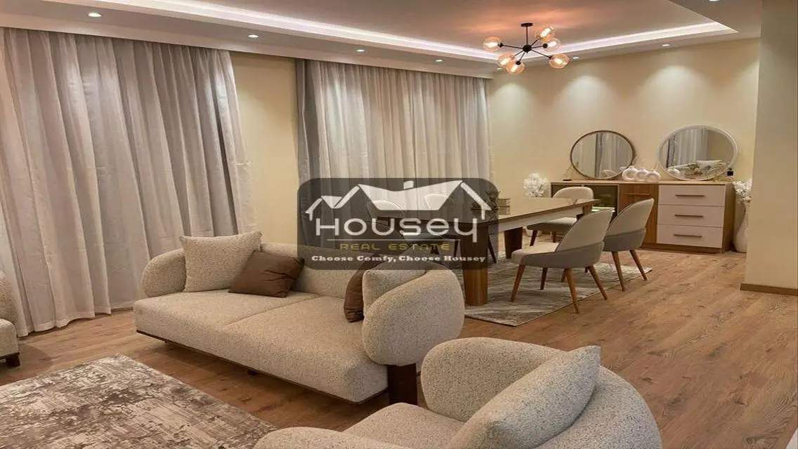1st residence - Fully-furnished - Modern -Apt. for Rent - Eastown