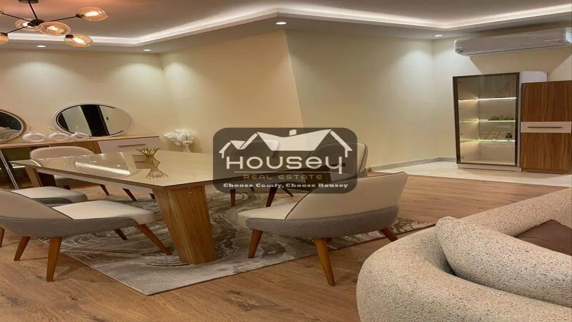 1st residence - Fully-furnished - Modern -Apt. for Rent - Eastown