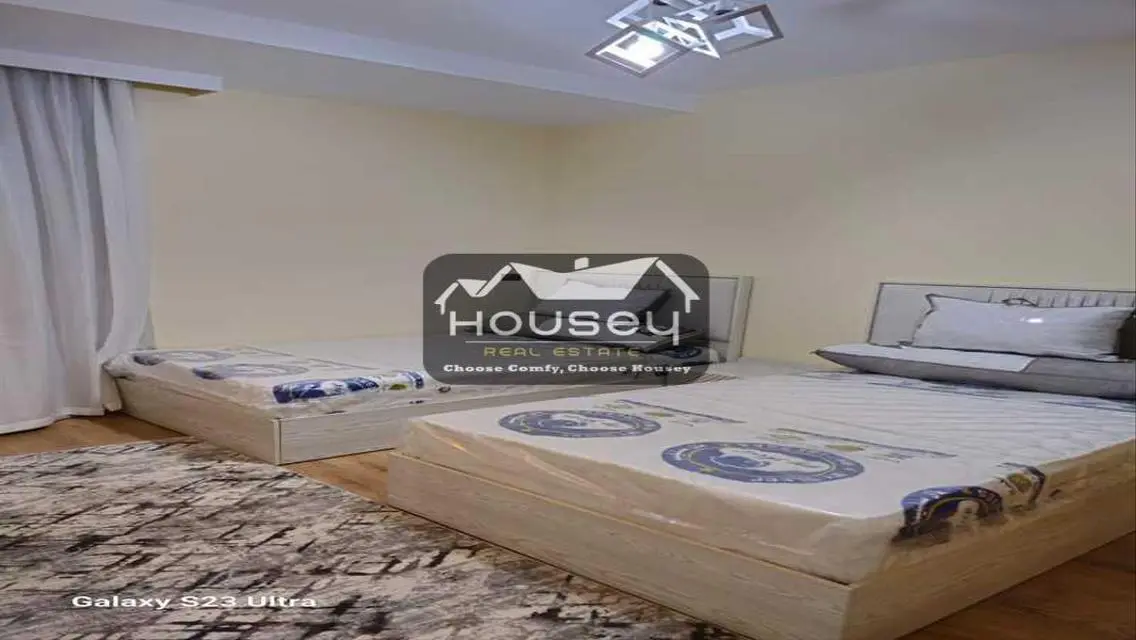 1st residence - Fully-furnished - Modern -Apt. for Rent - Eastown