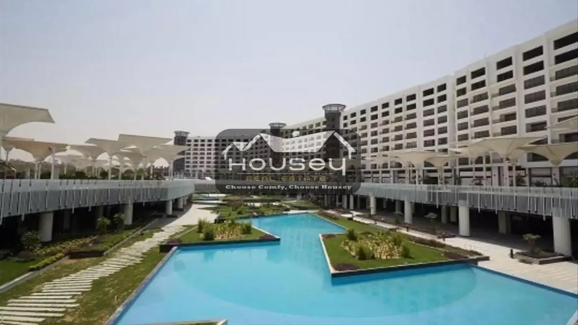 All rooms master With Pool View &amp; Calming Interior