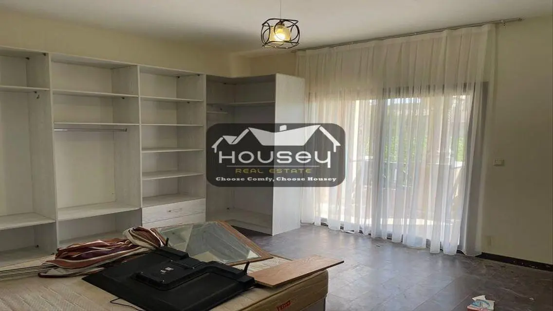 Rent it Now! -Distinctive Area- Town Villa Mivida