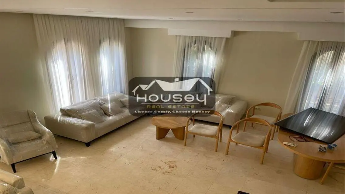 Rent it Now! -Distinctive Area- Town Villa Mivida
