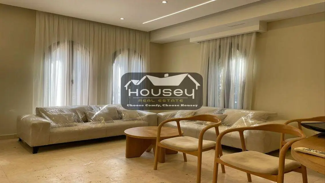 Rent it Now! -Distinctive Area- Town Villa Mivida