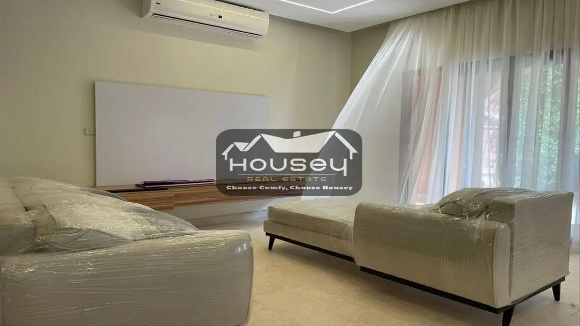 Rent it Now! -Distinctive Area- Town Villa Mivida