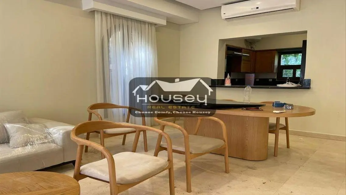 Rent it Now! -Distinctive Area- Town Villa Mivida
