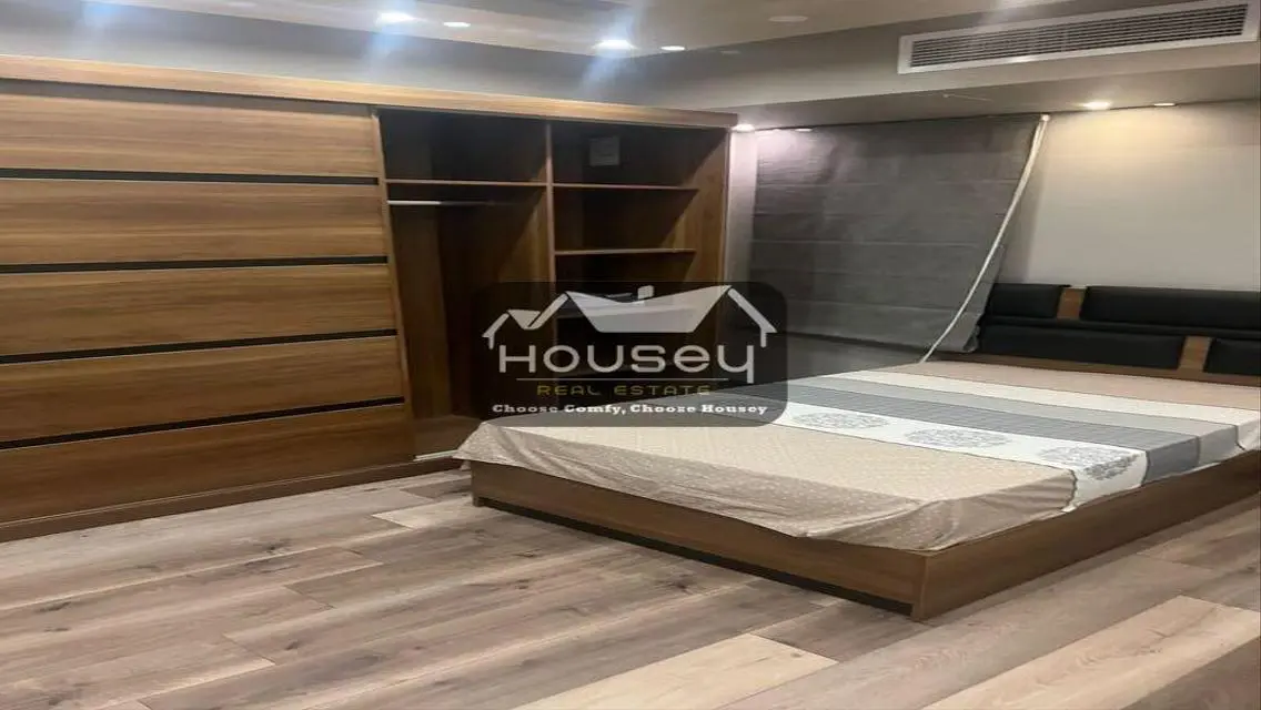 Modern-furnished - Beautiful - duplex - in Porto New Cairo