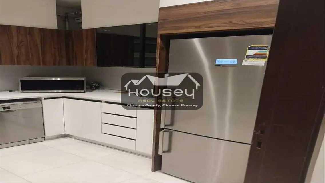1st hand - Prime location - Spacious - Green View