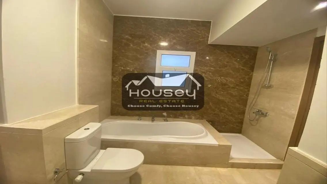 Spacious Apt. - for immediate rent - Boulevard