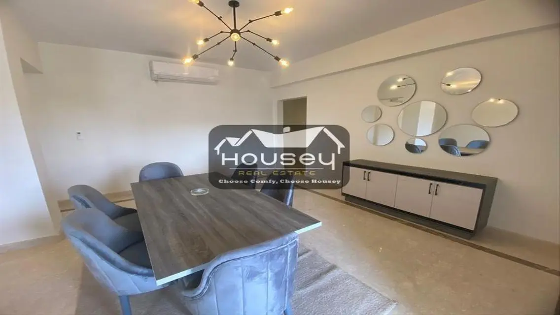 Spacious Apt. - for immediate rent - Boulevard