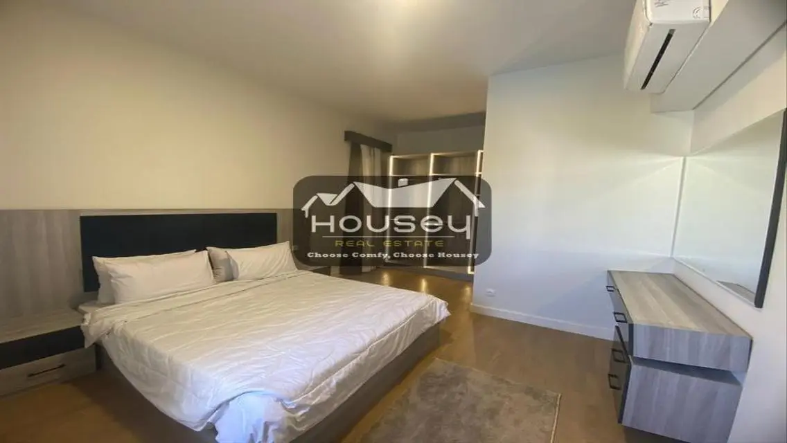 Spacious Apt. - for immediate rent - Boulevard