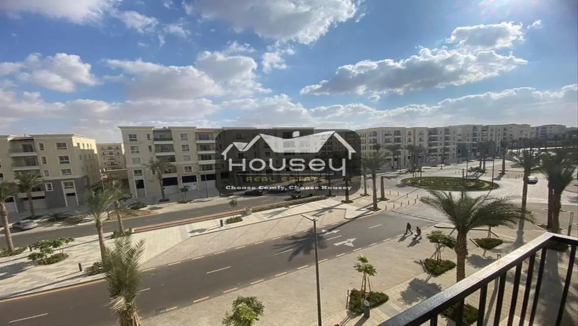 Spacious Apt. - for immediate rent - Boulevard