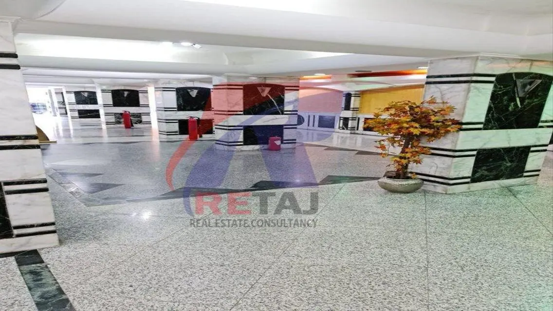 Modern Office Space of 350 Square Meters in a Prime Location