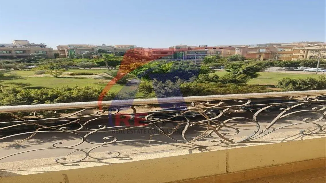 شقة فاخرة للبيع في قلب المدينة