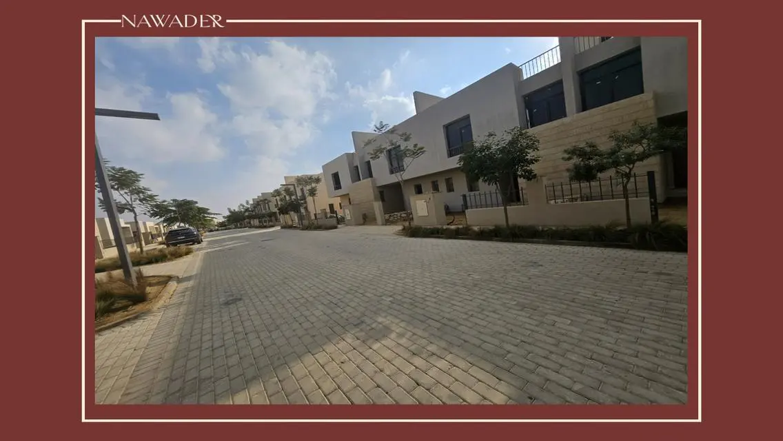 للبيع تاون هاوس في وايت موقع مميز- او ويست