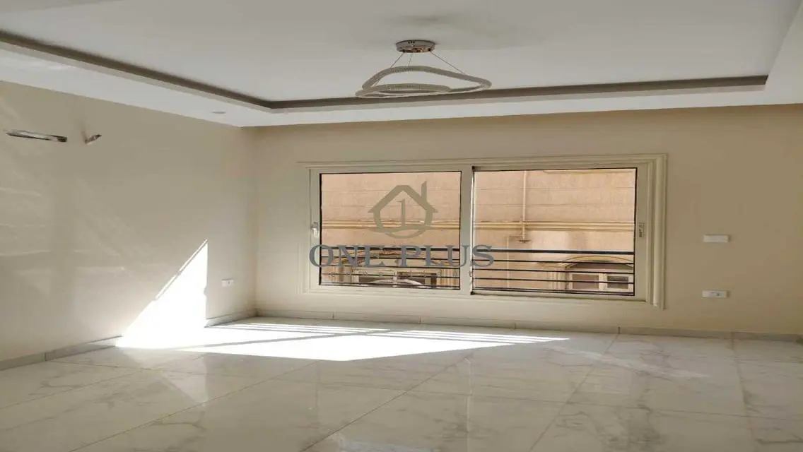للايجار اول سكن شقة نصف مفروش مودرن بغرب الجولف