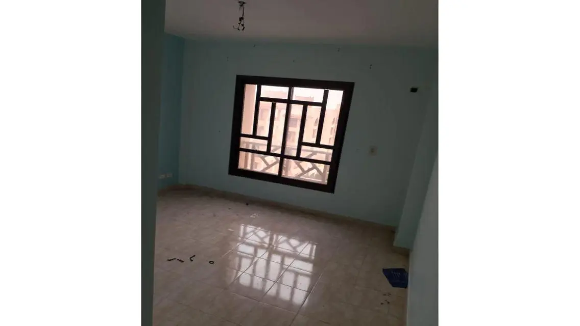 Apartment for rent in Rehab City, with a wide gard