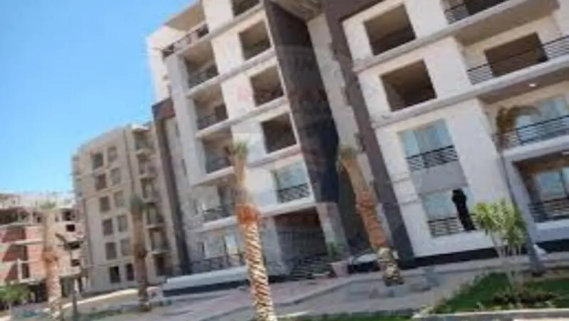 شقة للبيع بكمبوند دار مصر الحى 12 مدينه الشيه زايد