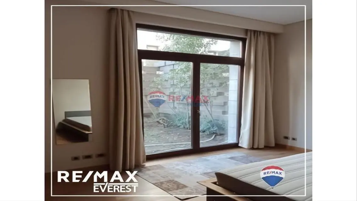 Furnished Ground Apartment at Forty West Sodic