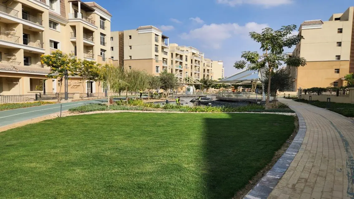 Ground apartment, 310m garden, great price 