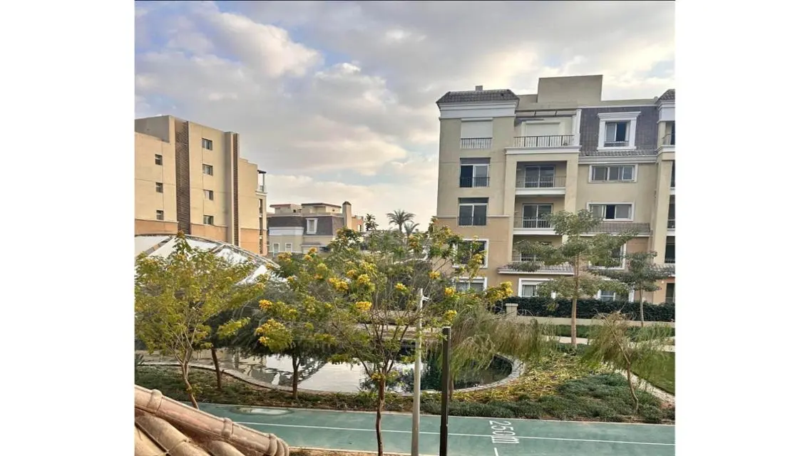 Ground apartment, 310m garden, great price 