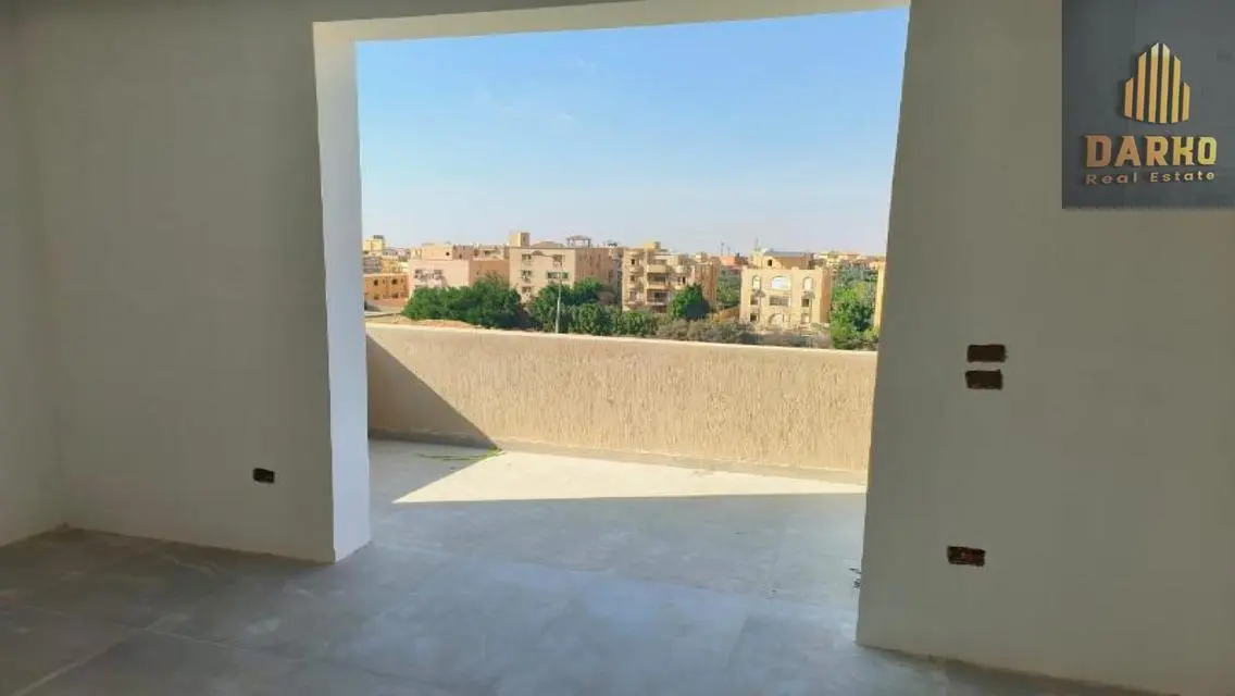 شقة 300 غرب سوميد الترا لوكس اول سكن بسعر لن يتكرر