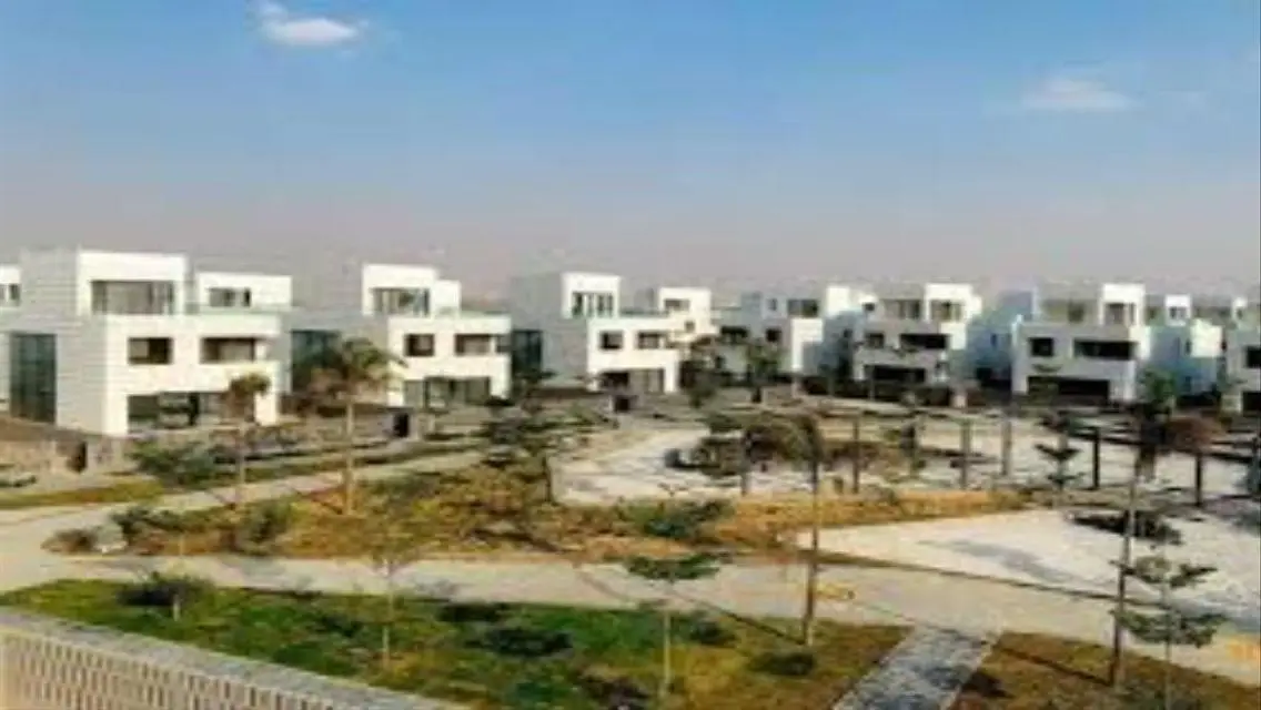 For sale, a fully finished apartment in Al Burouj,