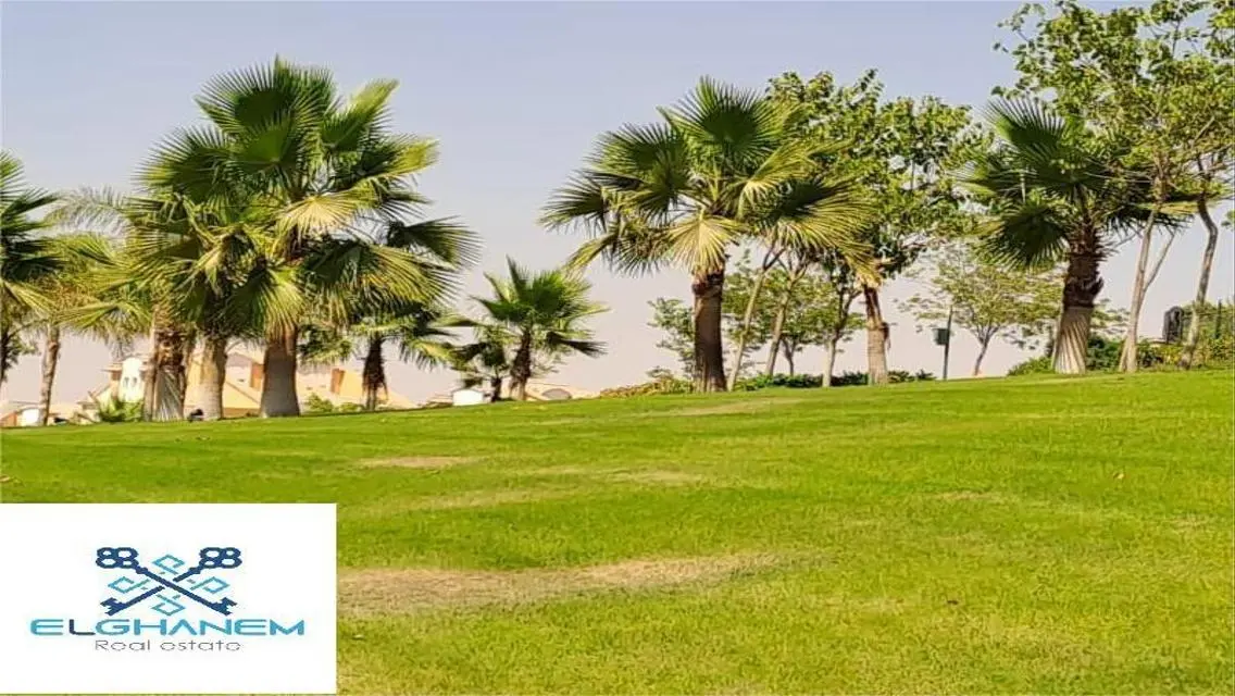 Twin house snapshot for sale excellent location