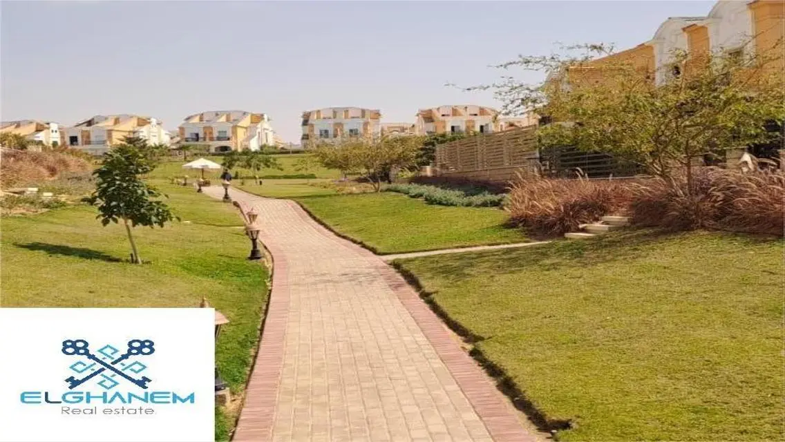 Twin house snapshot for sale excellent location