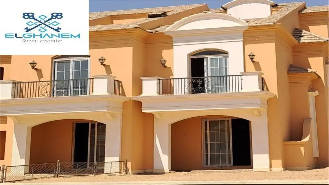 Twin house snapshot for sale excellent location