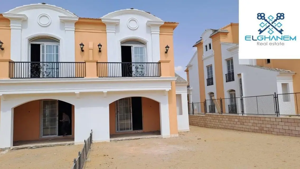 Twin house snapshot for sale excellent location