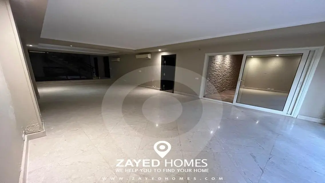 Duplex for sale in Beverly Hills - Sodic
