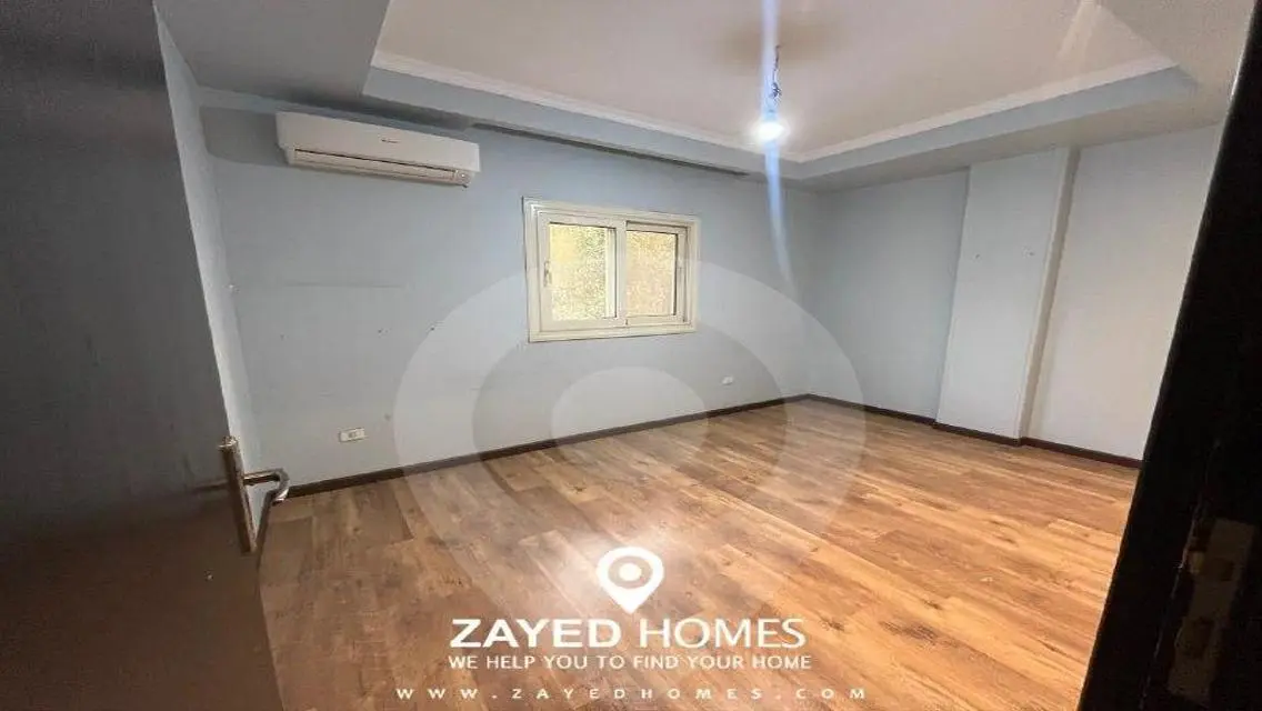 Duplex for sale in Beverly Hills - Sodic
