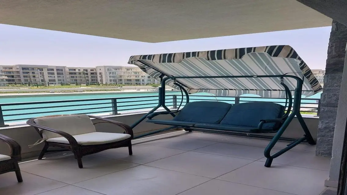 chalet for sale in marassi  with Best lagoon view
