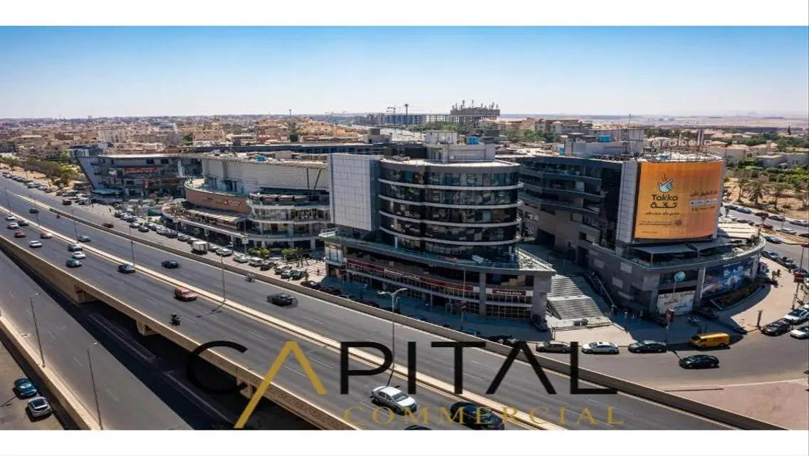 Retail 160m for rent in New Cairo