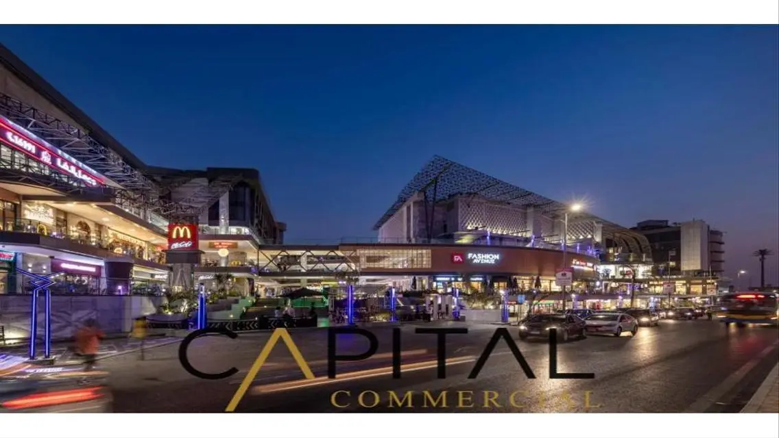 Retail 160m for rent in New Cairo