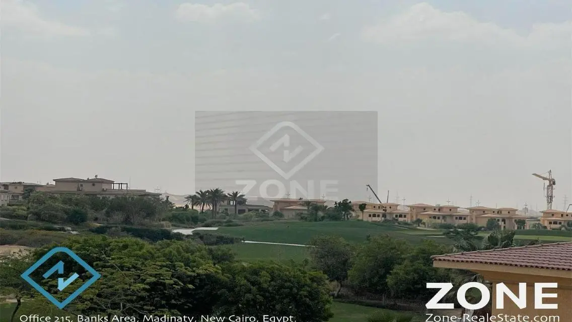 فيلا للايجار وايد جاردن موقع مميز جدا  مطلوب 40000