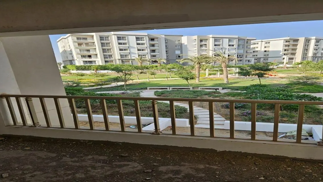 Apartment for sale. Lowest Over Price!