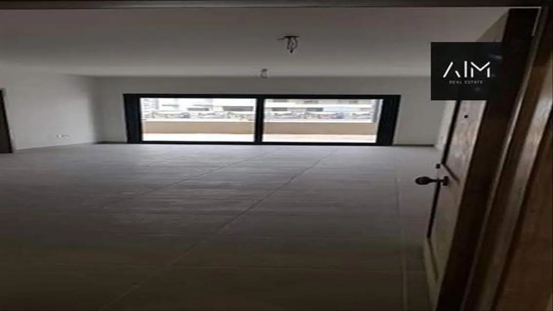 apartment with garden fullyfinished rtm cash