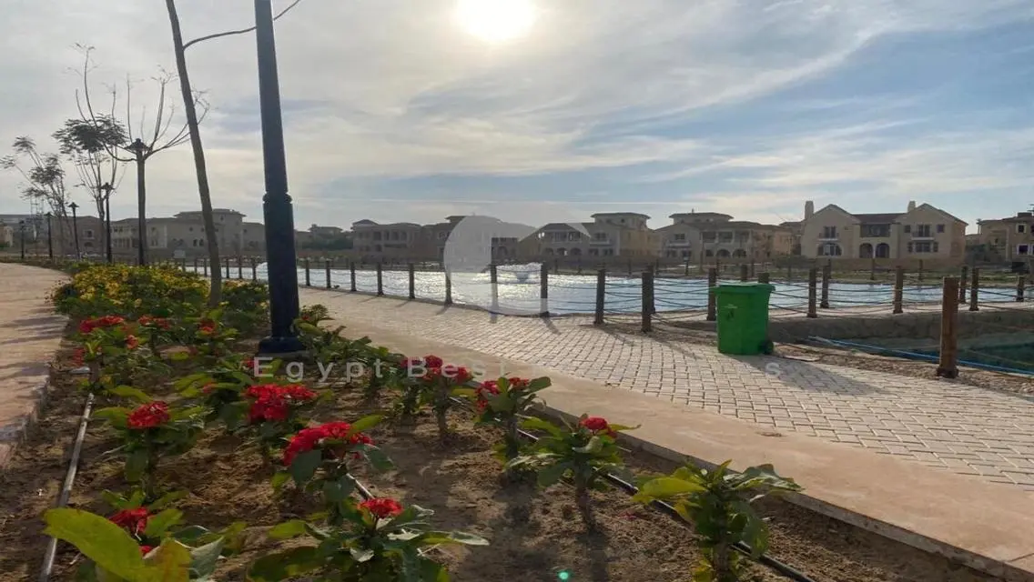 Apartment for sale in hyde park new cairo
