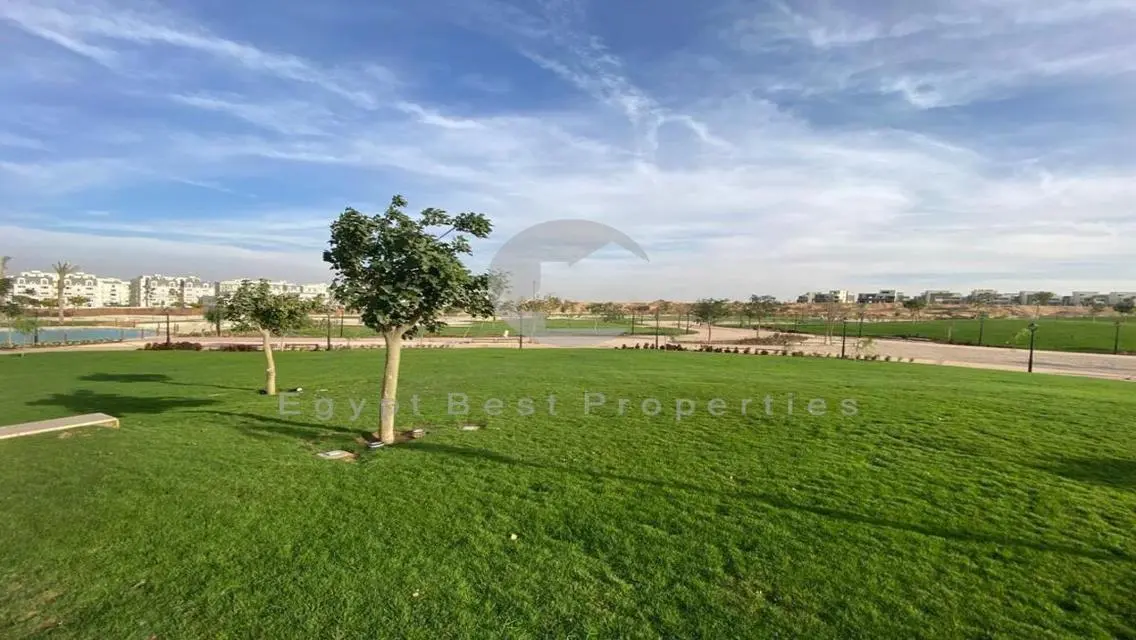 Apartment for sale in hyde park new cairo