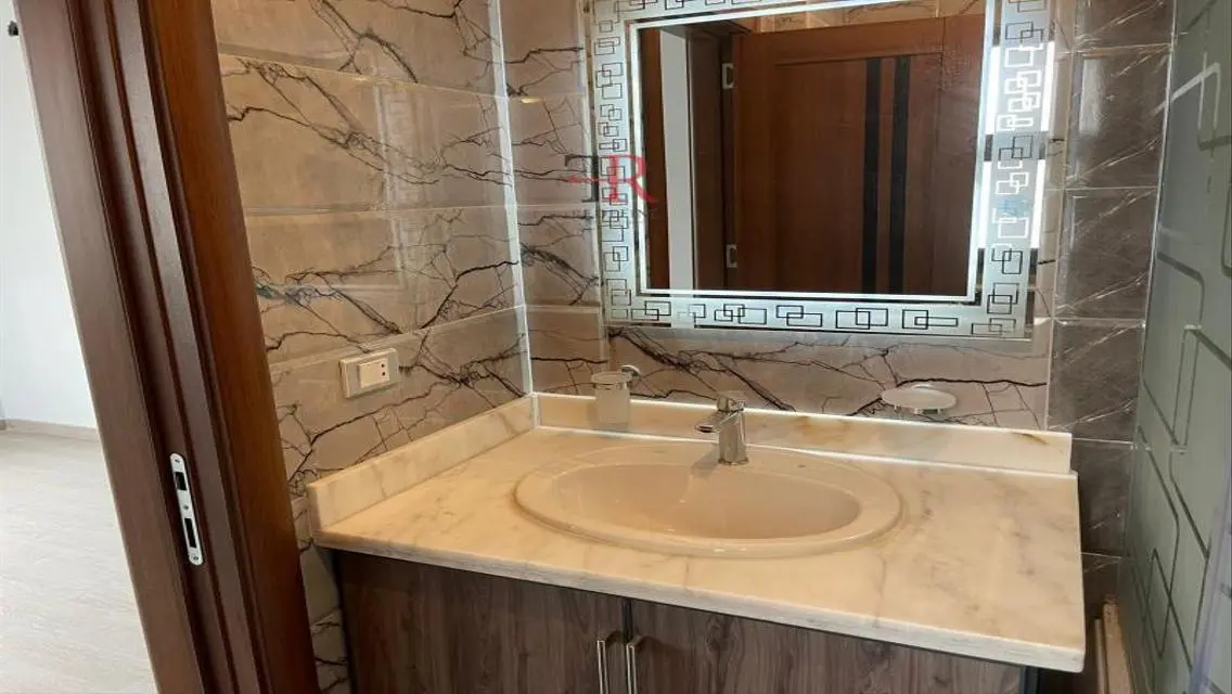 Luxury Apartment with 192 sqm in a Prime Location