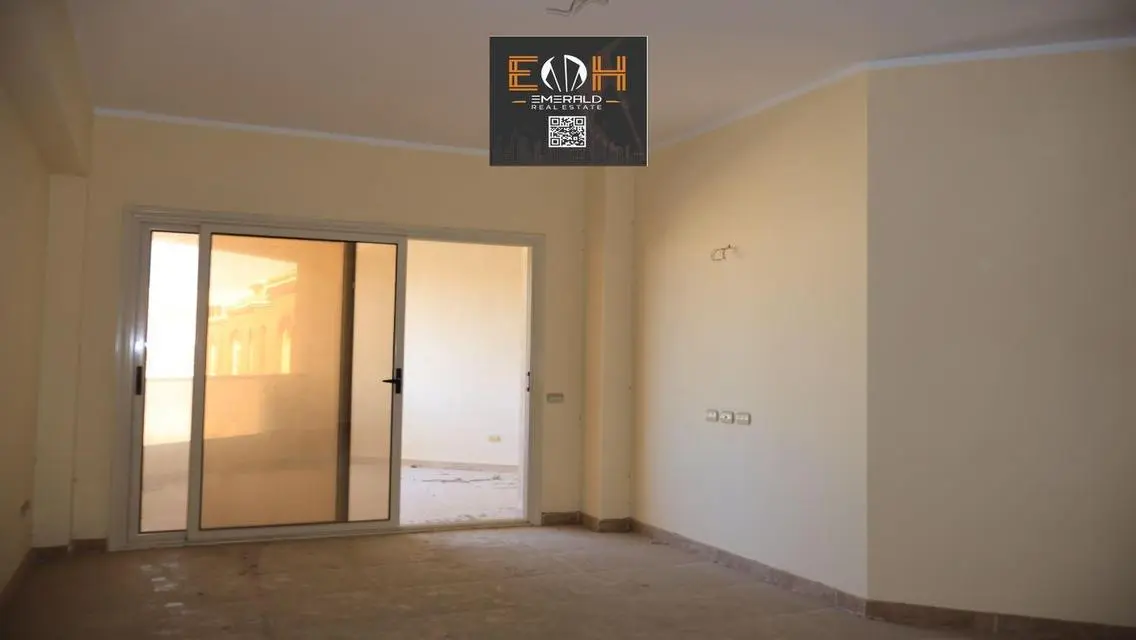 Luxury Apartment in Florenza Khamsin