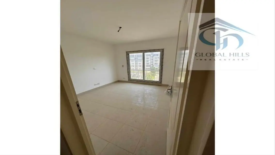 Apartment prime location for sale in madinaty
