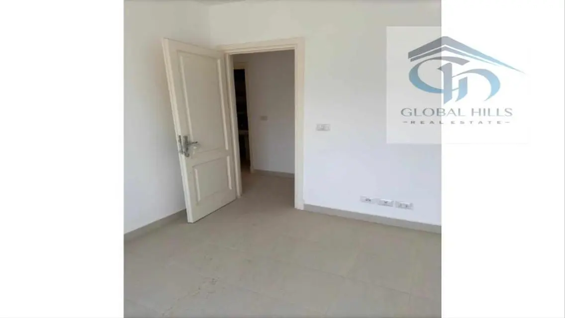 Apartment prime location for sale in madinaty