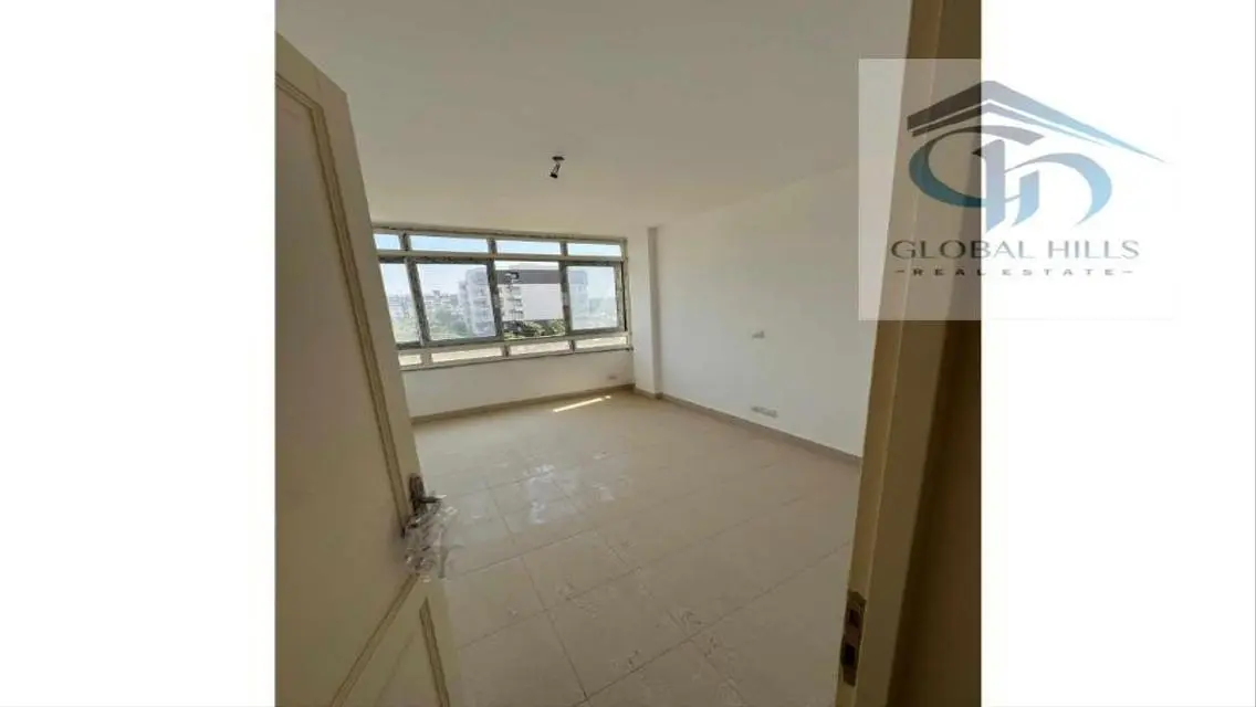 Apartment prime location for sale in madinaty