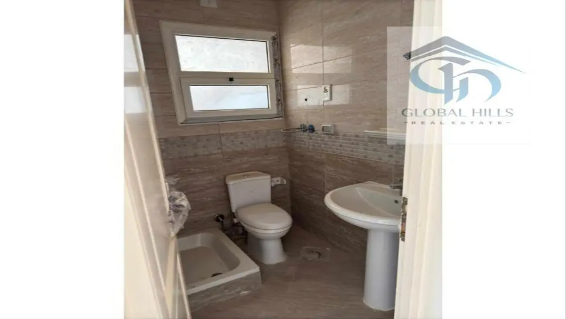 Apartment prime location for sale in madinaty