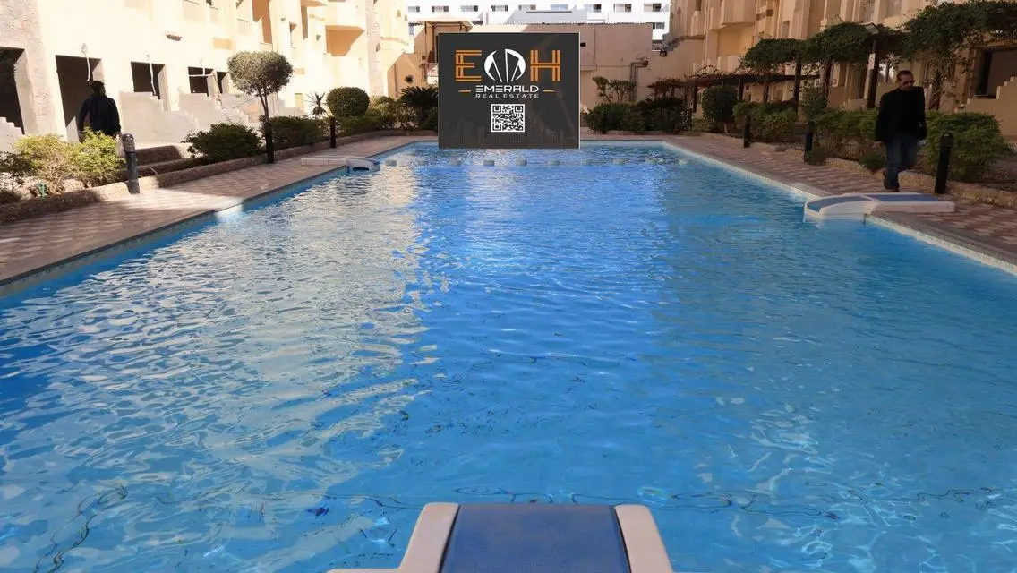 Luxurious Apartment in Florenza Khamsin