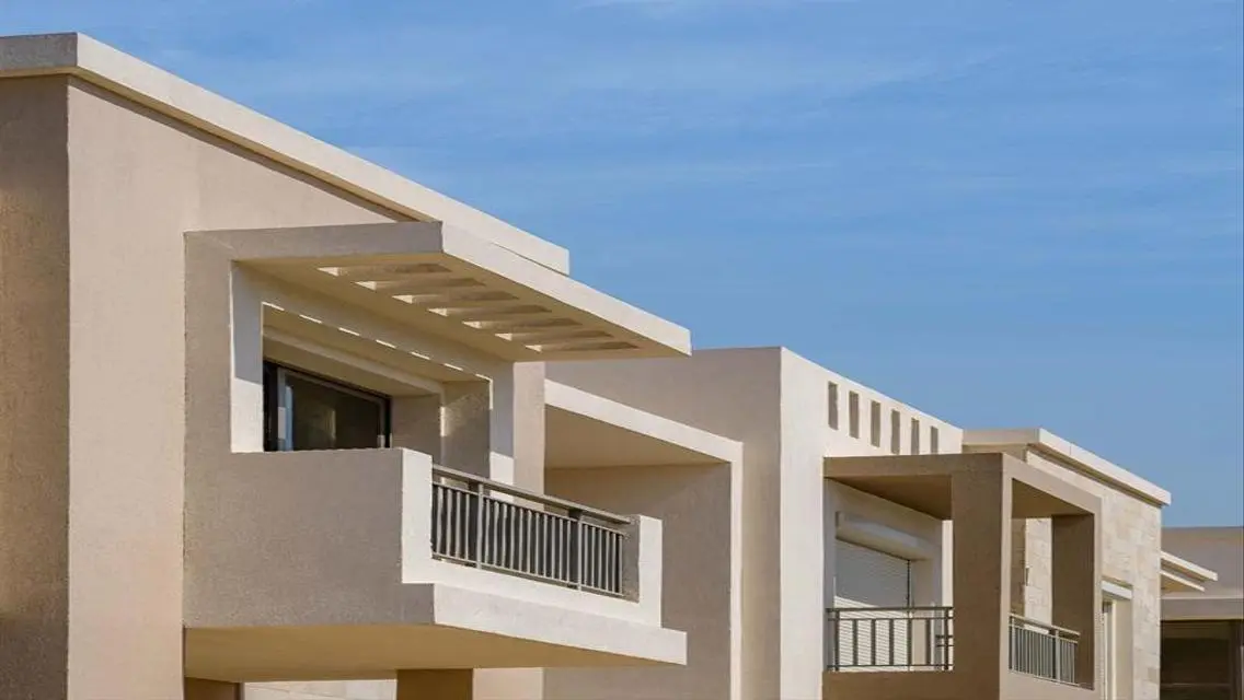 Apartment for sale at less than company price